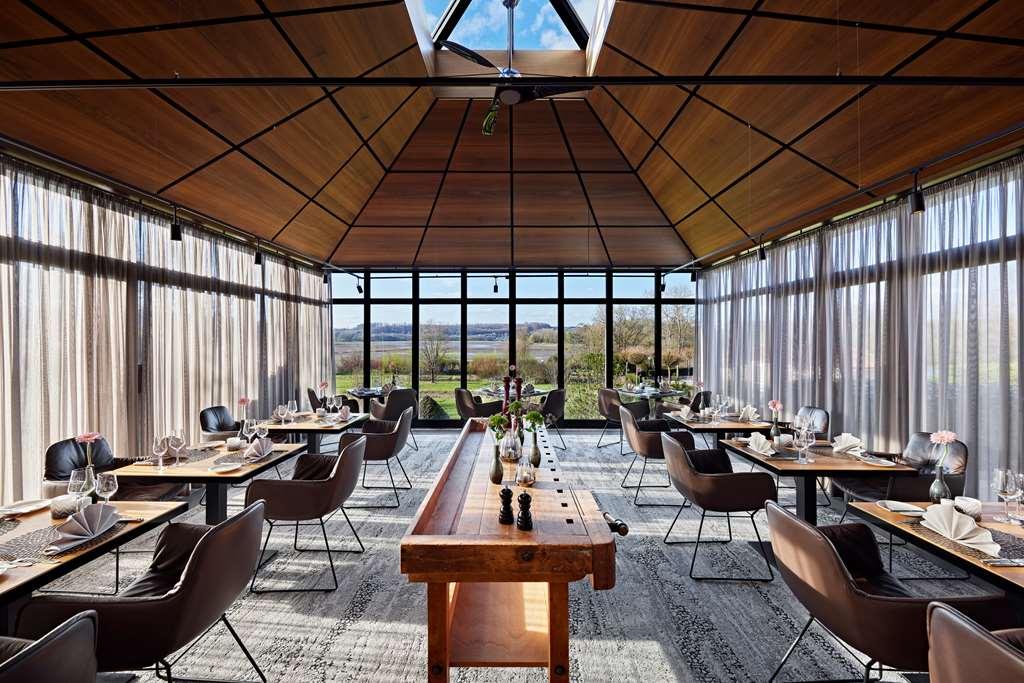 Lindner Hotel Wiesensee Westerburg  Restoran foto